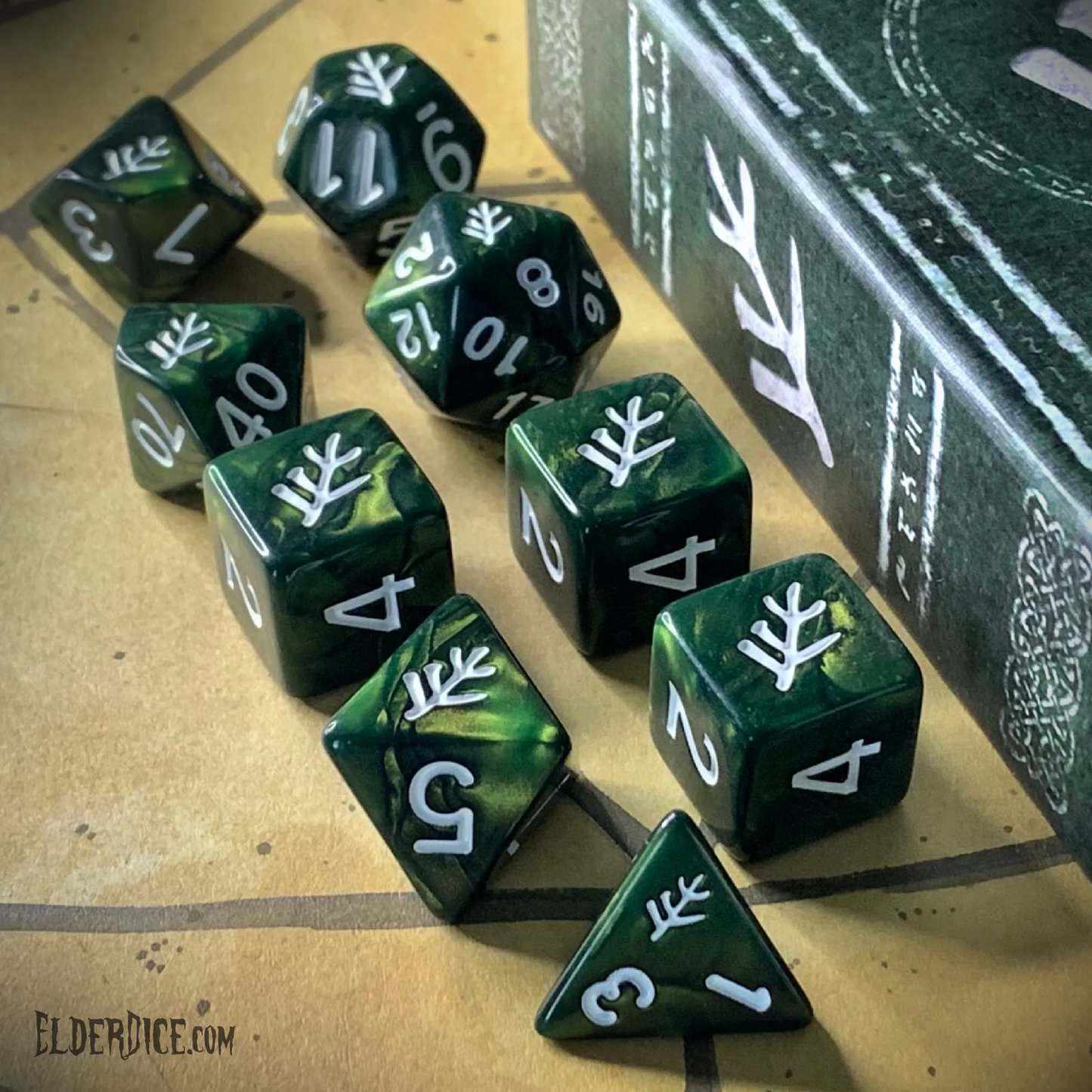 ELDER DICE ELDER SIGN AEGIS WHITE SET